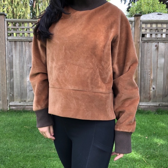 Brown sweater - Picture 5 of 5